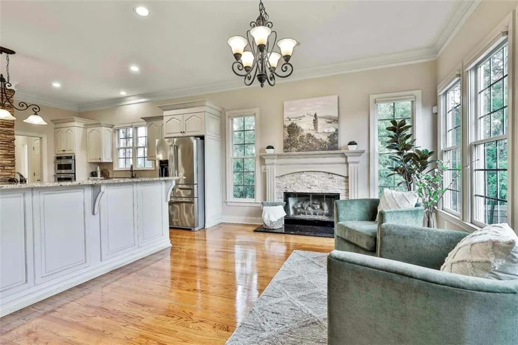 Peachtree City, Georgia 30269, United States, 6 Bedrooms Bedrooms, ,6 BathroomsBathrooms,Residential,Active,171765