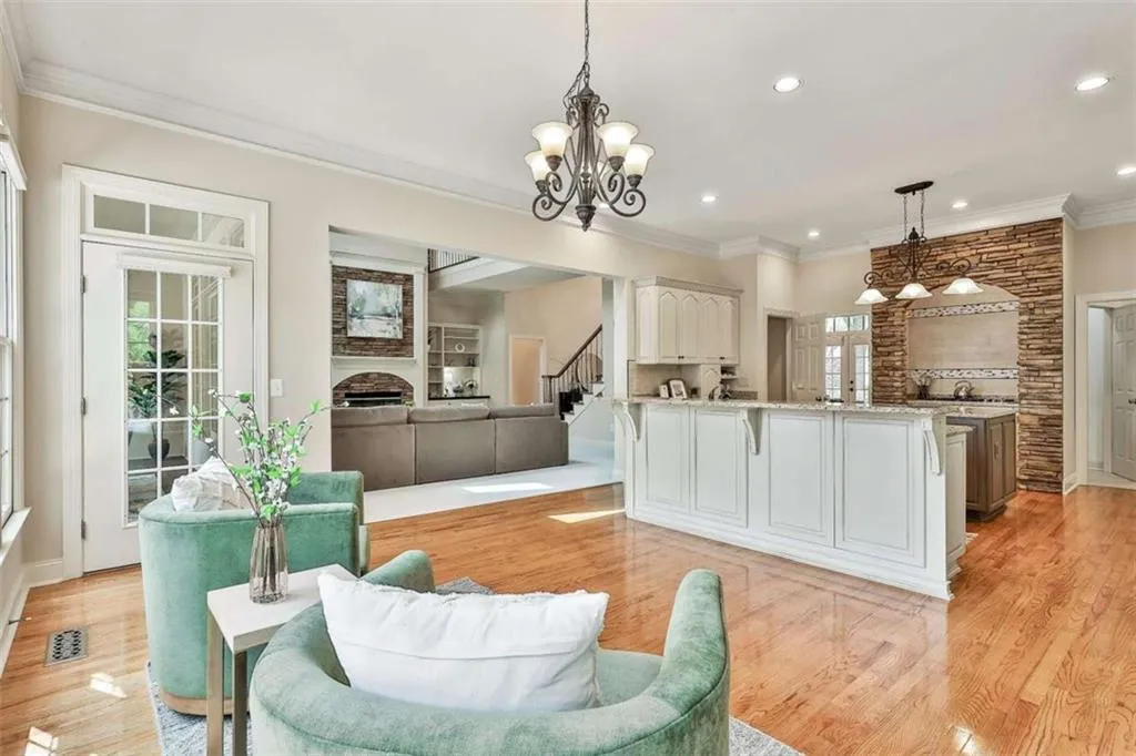 Peachtree City, Georgia 30269, United States, 6 Bedrooms Bedrooms, ,6 BathroomsBathrooms,Residential,Active,171765