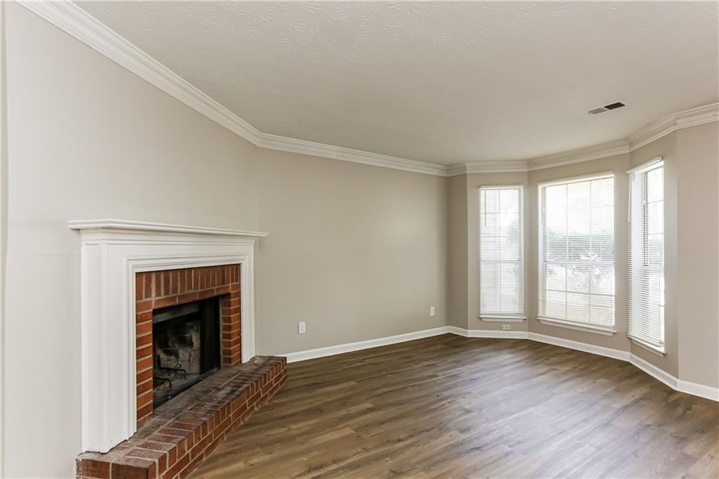 5621 Stonington Trace Parkway