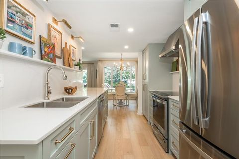 39 Ivy Gates NE Atlanta GA 30342
