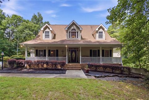 Homes For Sale - 1220 Peachtree Road<br/> Hoschton, GA 30548
