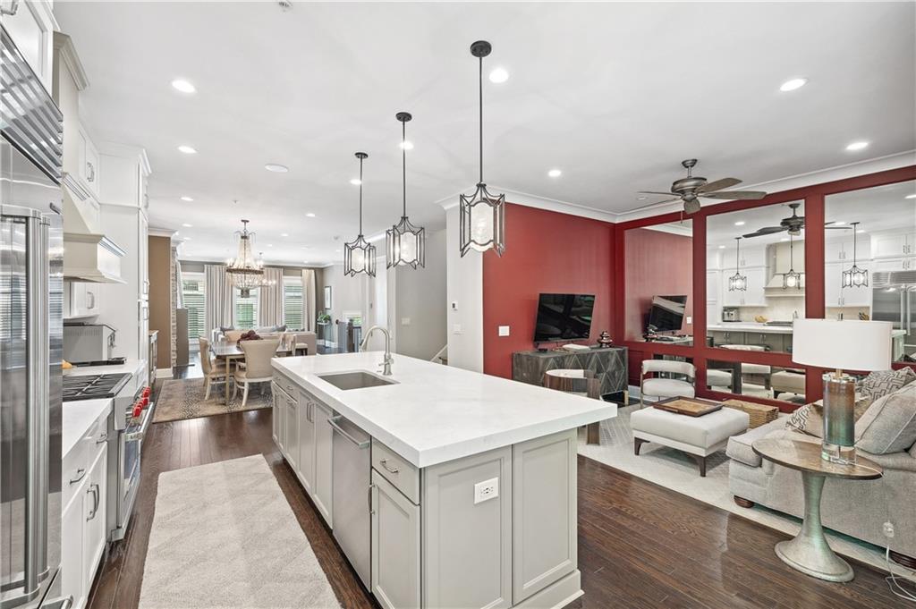 4538 Collins Avenue, Sandy Springs, Georgia image 9