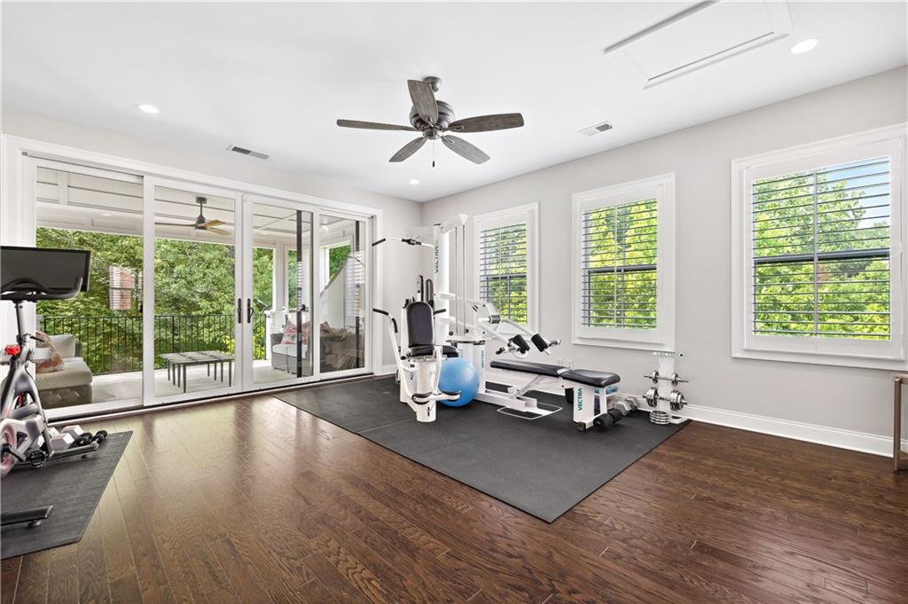 4538 Collins Avenue, Sandy Springs, Georgia image 20
