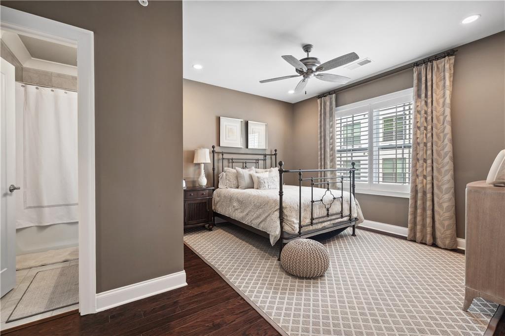 4538 Collins Avenue, Sandy Springs, Georgia image 19