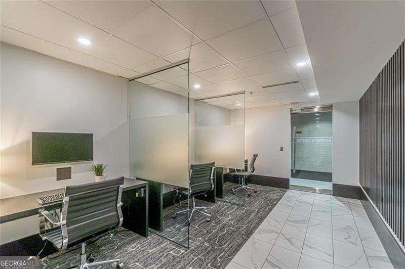 400 W Peachtree Street W 903