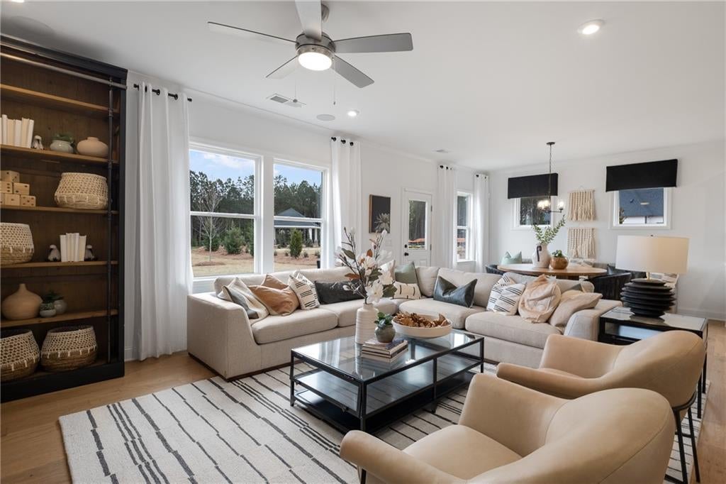 817 Oleander Court