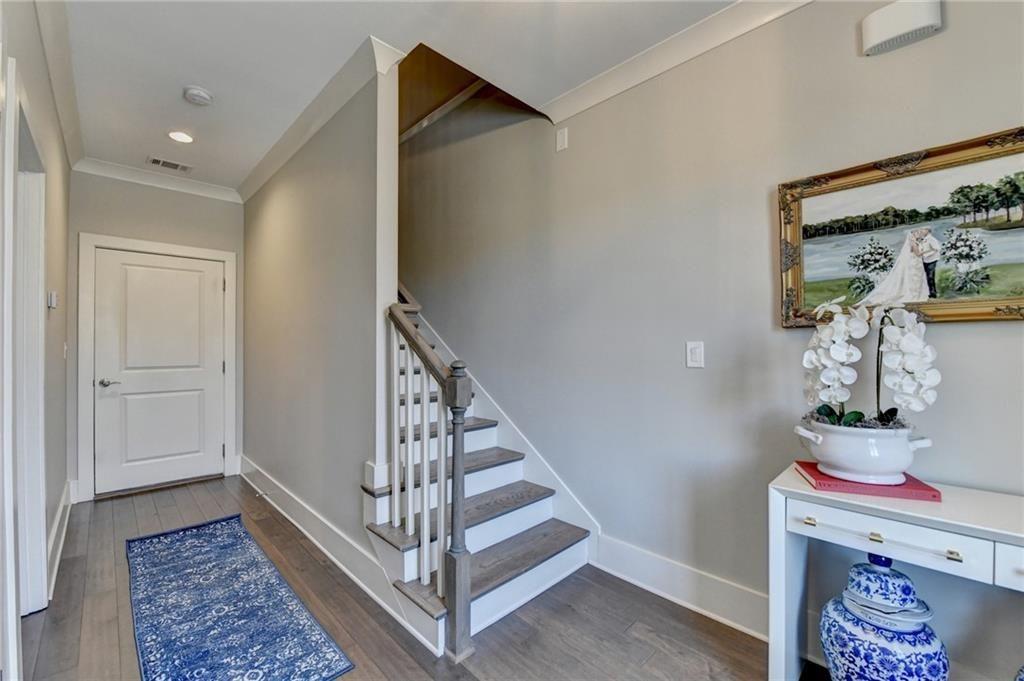 6065 Cushing Circle