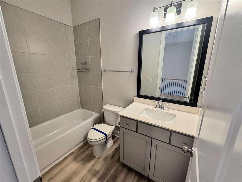 Village/ Town Lake & II - Residential Lease