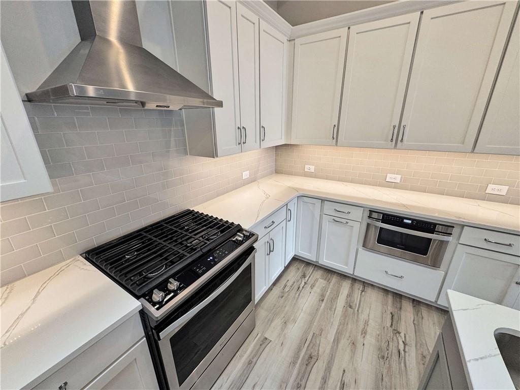 Village/ Town Lake & II - Residential Lease