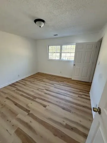 Toccoa, Georgia 30577, United States, 2 Bedrooms Bedrooms, ,2 BathroomsBathrooms,Residential,Active,17388