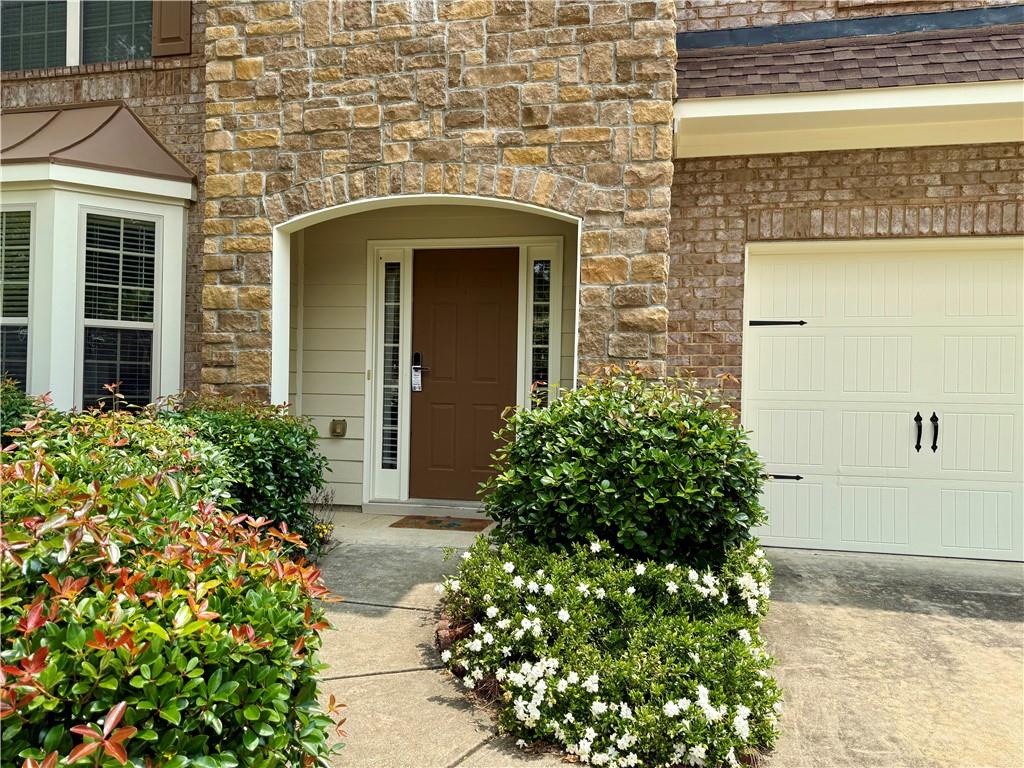 3389 Rosecliff Trace, Buford, Georgia image 2