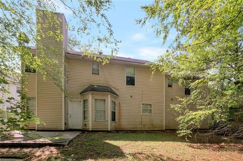 A home in Ellenwood