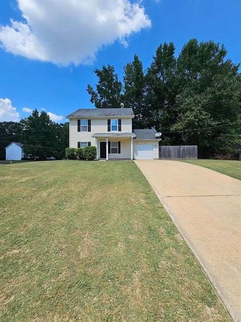 A home in South Fulton