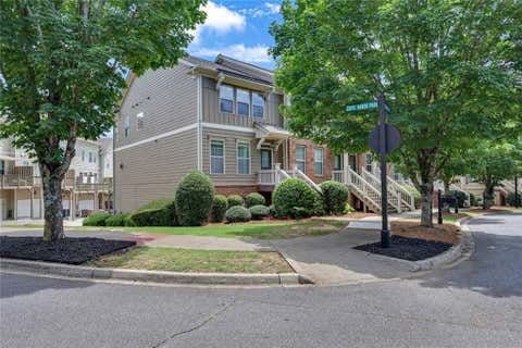 Townhouse For Sale - 4424 Village Field Place<br/> Suwanee, GA 30024