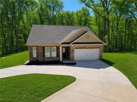 Homes For Sale - 333 Darlington Drive<br/> Ellenwood, GA 30294
