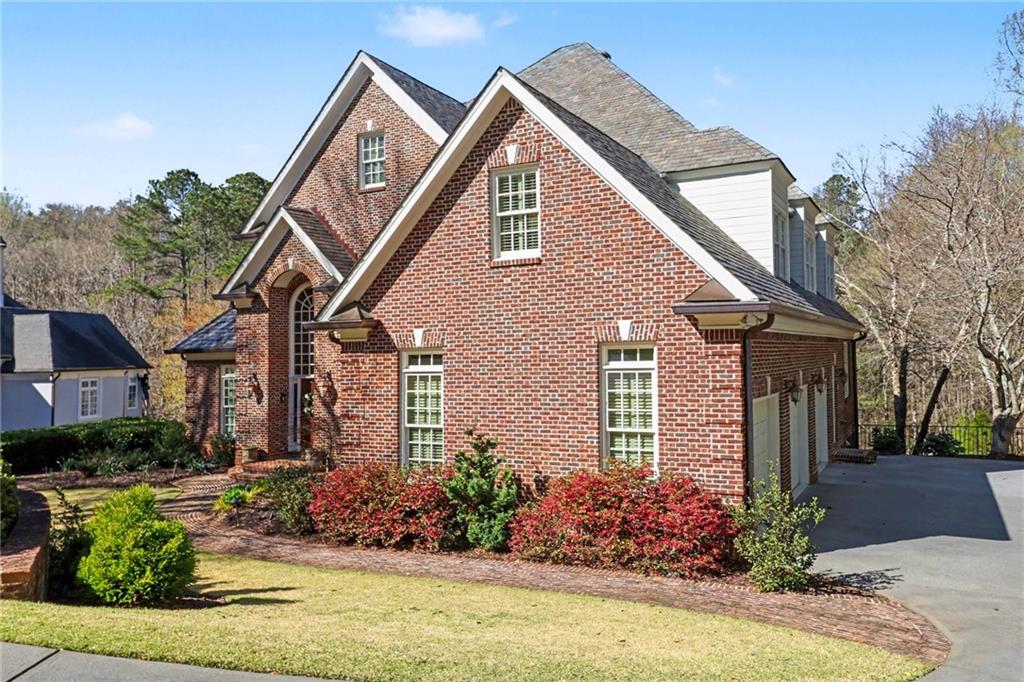 1645 Misty Oaks Drive