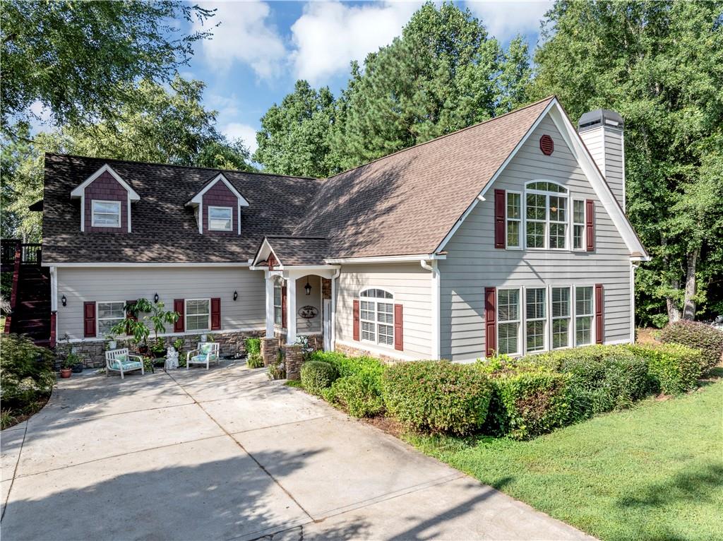 501 South River Drive