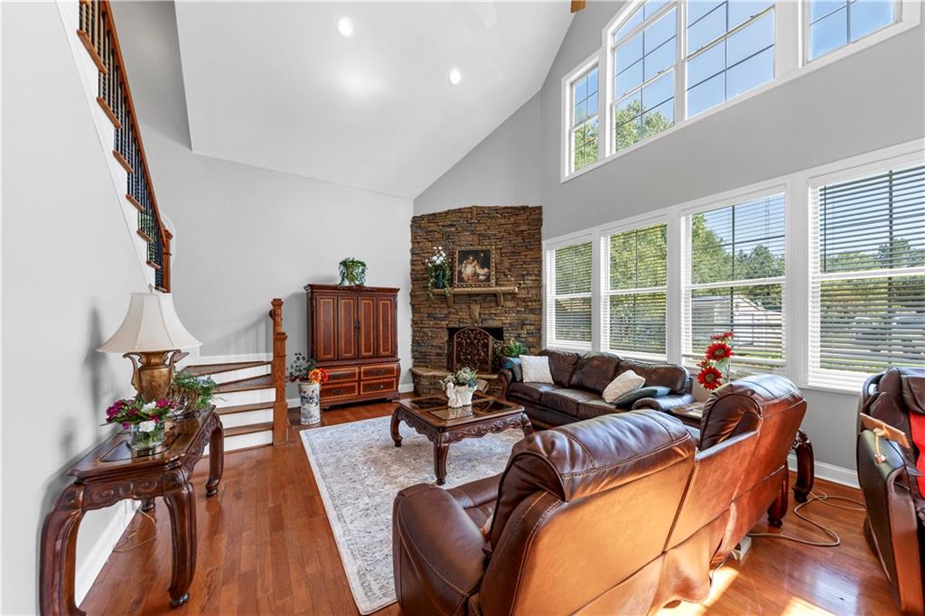 501 South River Drive