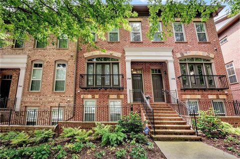 Townhouse For Sale - 2548 Crescent Park Court #7<br/> Atlanta, GA 30339