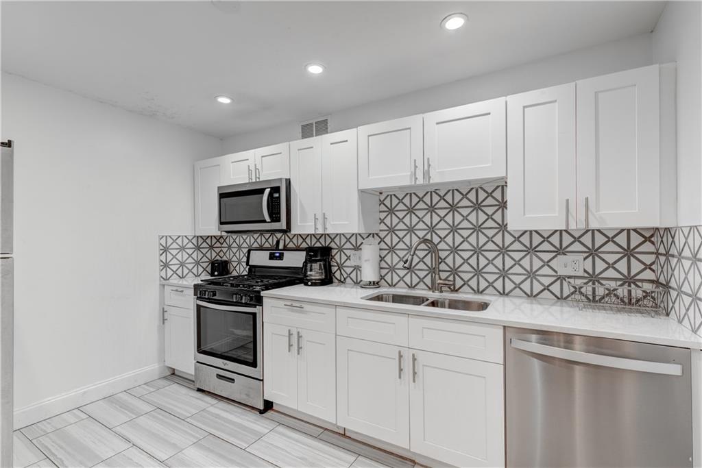 215 Piedmont Avenue NE 708