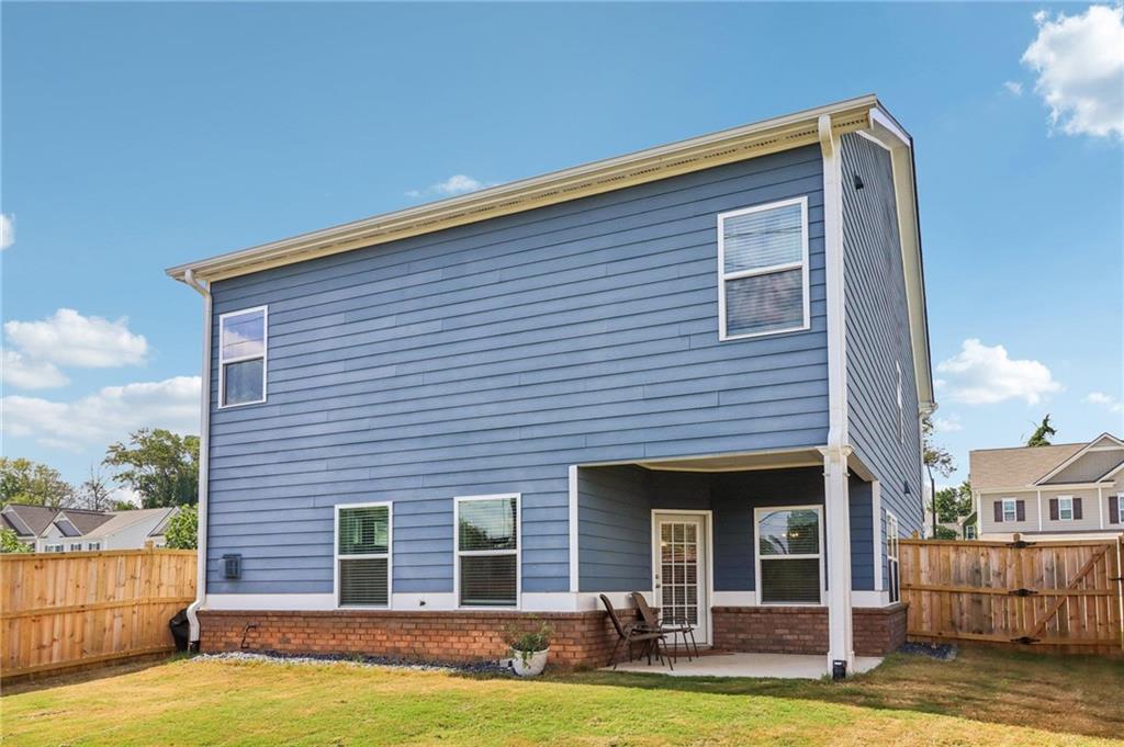 Chastain Overlook - Residential Lease