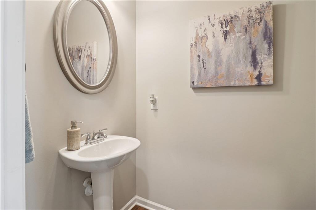 Chastain Overlook - Residential Lease