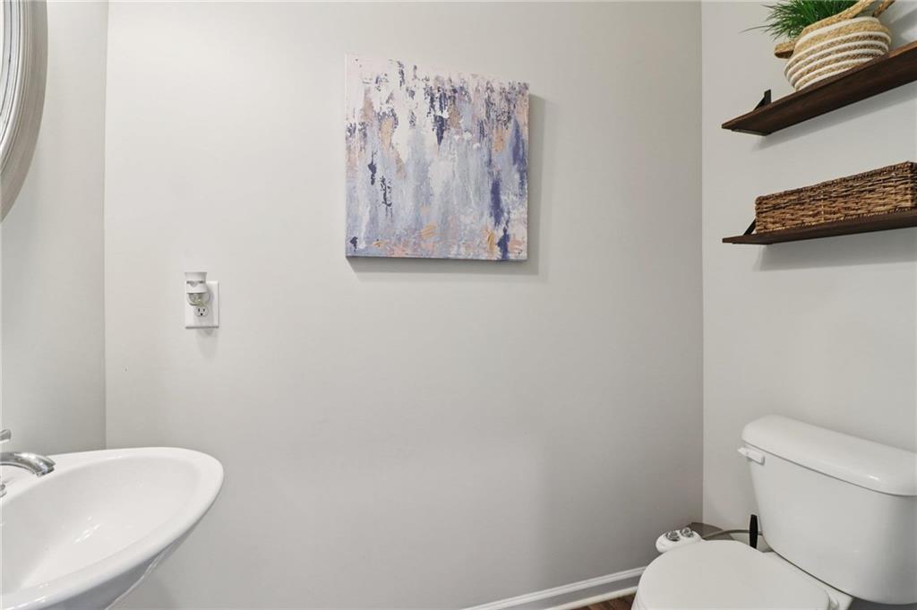 Chastain Overlook - Residential Lease