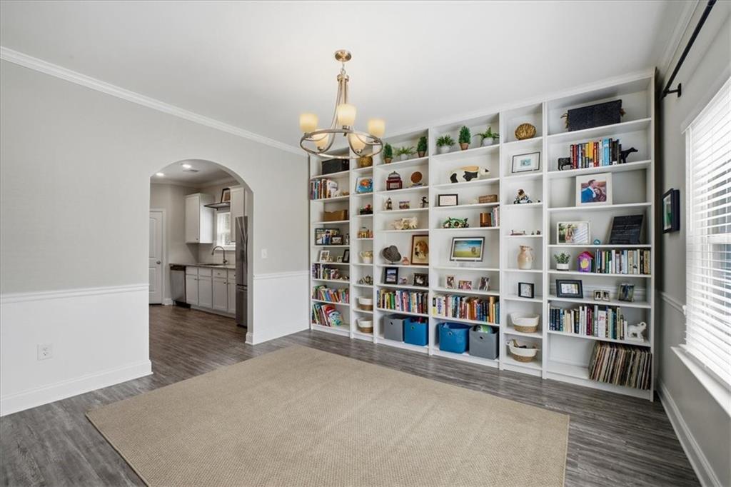 17 Four Feathers Lane NE