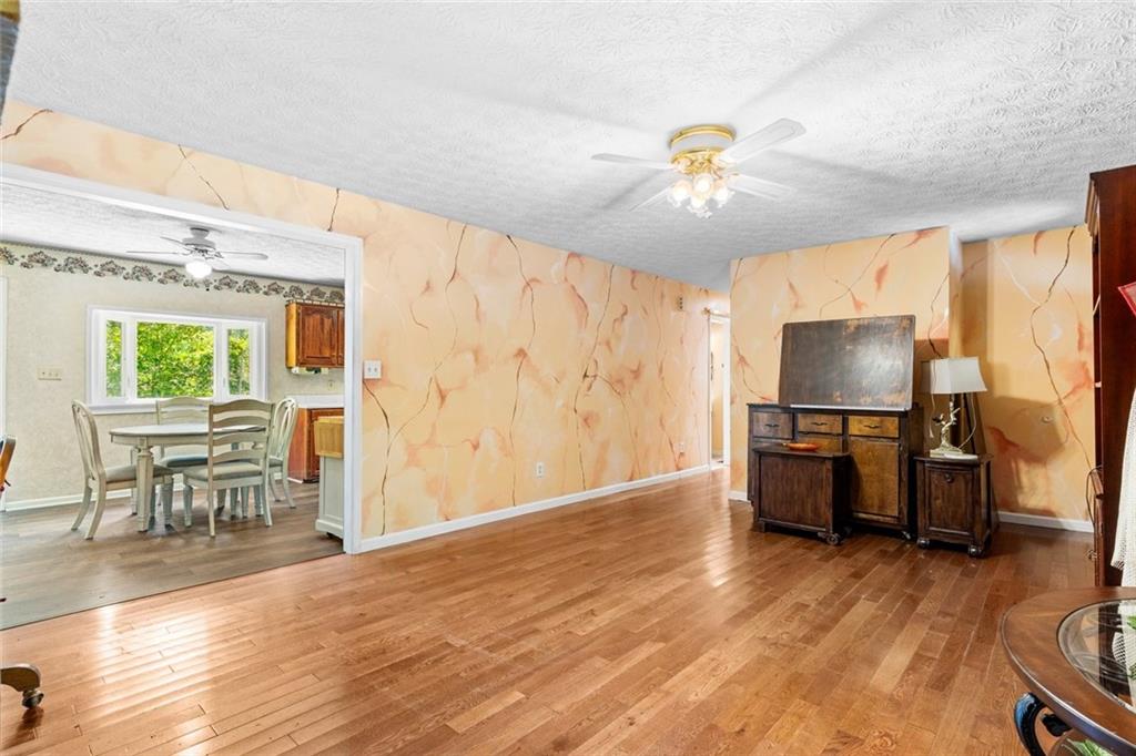 471 Bells Ferry Rd
