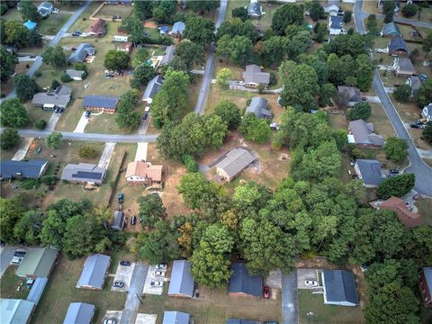 A home in Cartersville