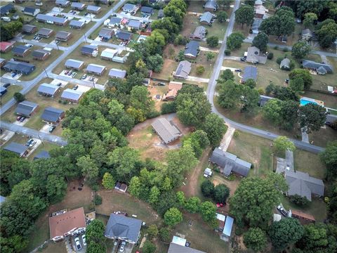 A home in Cartersville