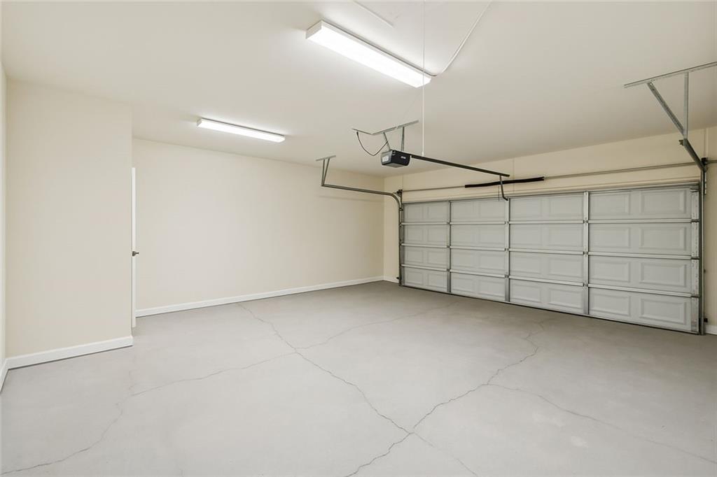 Sawnee Corners - Residential