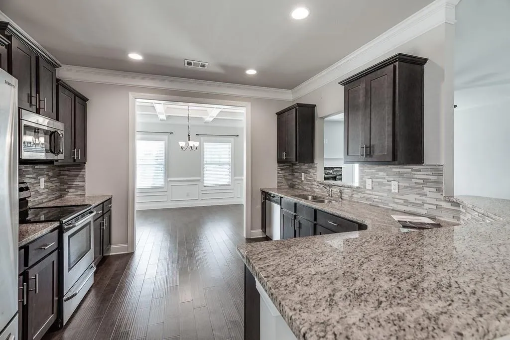 Hoschton, Georgia 30548, United States, 4 Bedrooms Bedrooms, ,3 BathroomsBathrooms,Residential,Active,110580