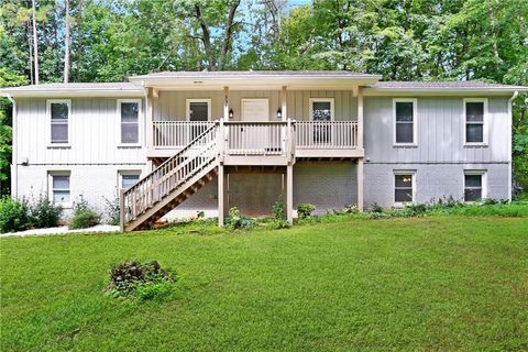 537 Raven Springs Trail Stone Mountain GA 30087