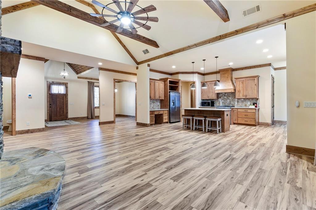 228 Sleepy Hollow Circle