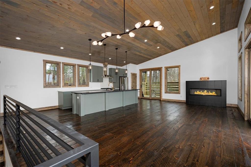 748 Flat Branch Road