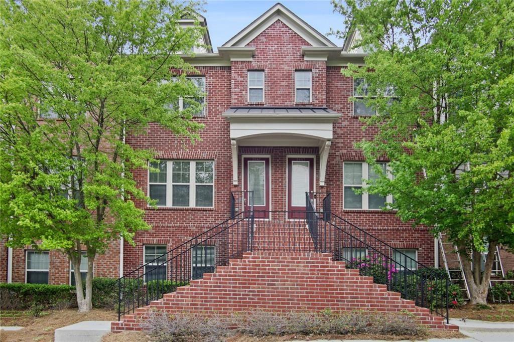 Welcome home to this elegant townhome in a secure gated community.
The main level features an open-concept layout with a spacious gathering room and beautiful hardwood floors throughout. The modern kitchen includes stained cabinetry, premium stainless steel appliances, and a large central island. A bright dining area opens to a generous balcony—perfect for enjoying fresh air, entertaining, or relaxing.
Upstairs, the owner’s suite provides a peaceful retreat with a spa-like bath, dual vanities, a separate shower and tub, and a walk-in closet. A second well-sized bedroom with its own full bath and a conveniently located laundry room complete the upper level.
The lower terrace level, also with a full bath, offers flexible space that can serve as a guest suite, home gym, media room, or office.
Ideally situated in North Druid Hills, just minutes from dining, shopping, Buckhead, Emory, CDC, CHOA, and Midtown.