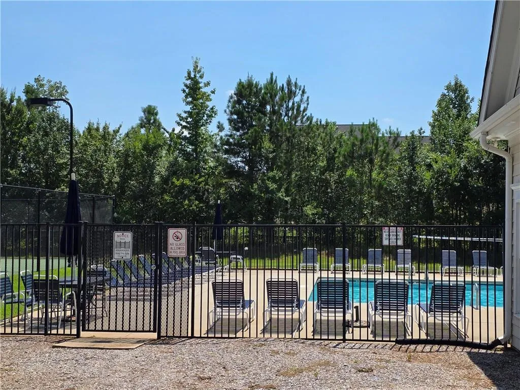 Cumming, Georgia 30040, United States, 3 Bedrooms Bedrooms, ,2 BathroomsBathrooms,Residential,Active,195361