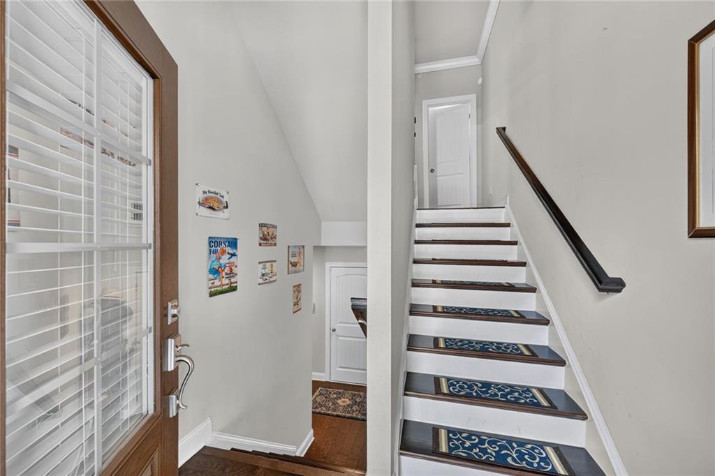 564 Henry Drive