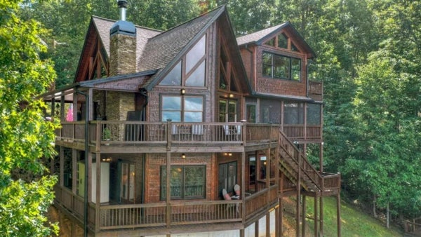 1404 MOUNTAIN HIGH DR, MINERAL BLUFF, GA 30559 - Image 29b29dfba7500a20e6789b627f4f6493/1571672849