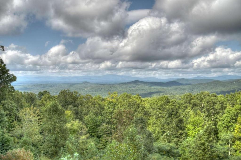 1404 Mountain High Drive