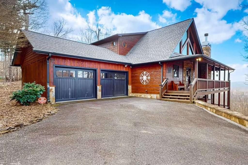 1404 Mountain High Drive