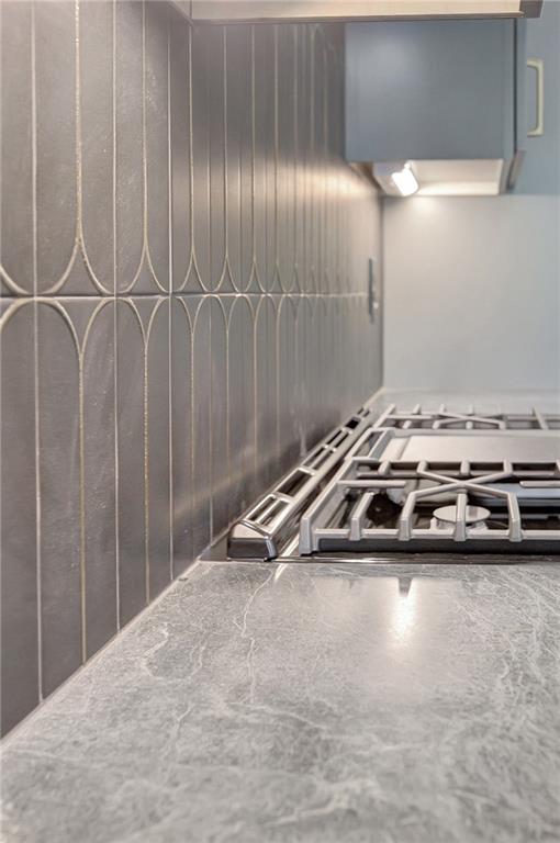 454 Connally Street SE