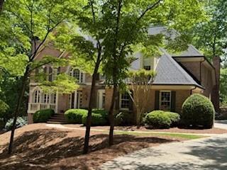 1100 Kensington Court