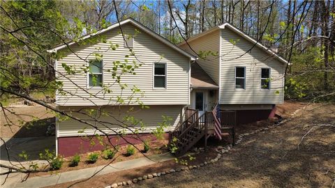 Homes For Sale - 905 Lebanon Place<br/> Woodstock, GA 30188