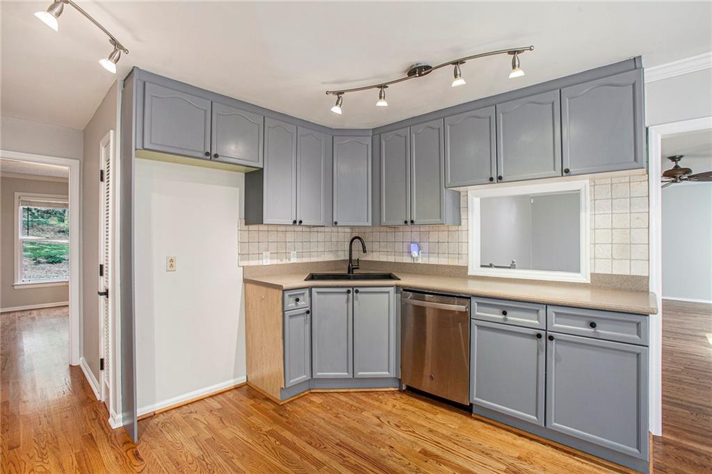 Waverly Hall - Residential Lease