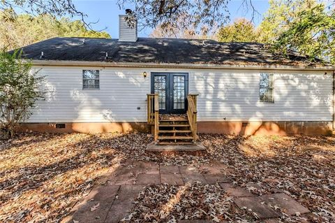 A home in Villa Rica