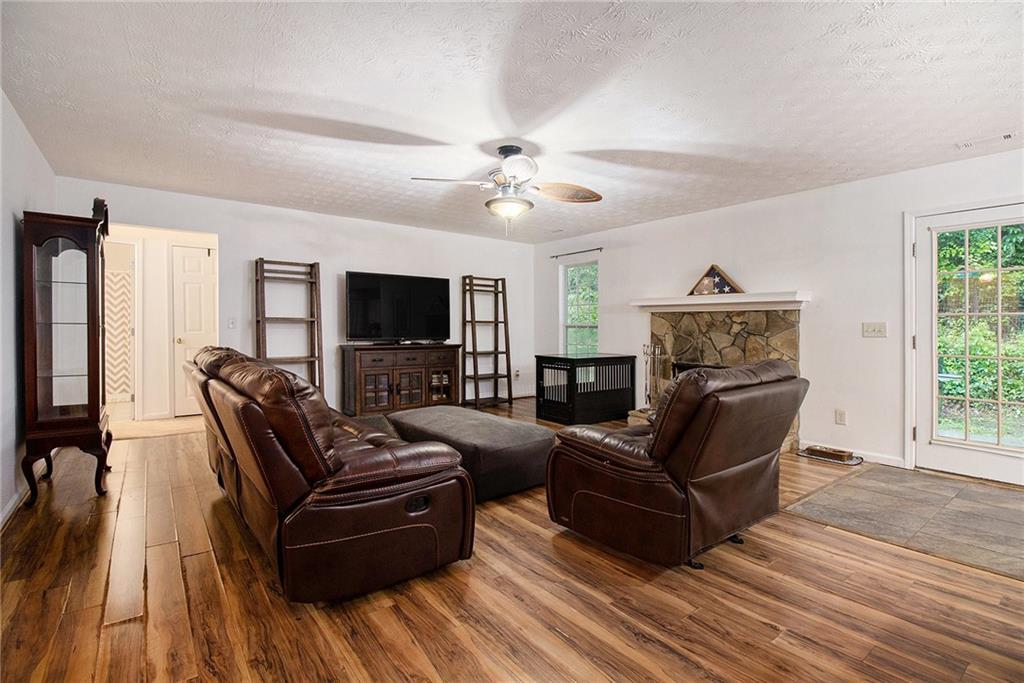4746 Mulberry Rock Road, Dallas, Georgia image 9