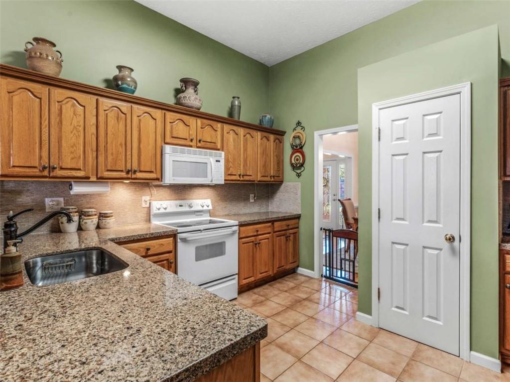 925 Champions Way, Mcdonough, Georgia image 35