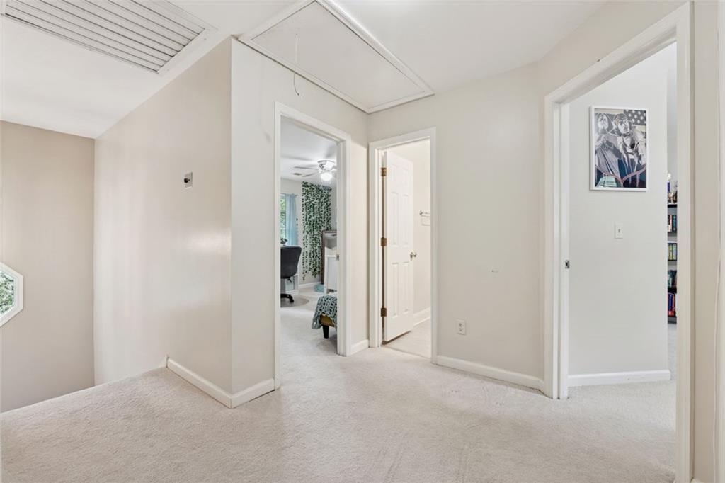 ASHLEY HALL - Residential